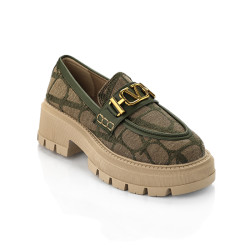 Flats 922